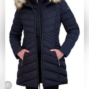 Laundry By Shelli Segal Navy Puffer Jacket